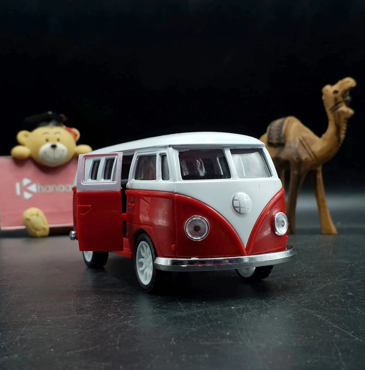 Volkswagen Type 2 Die-Cast Bus Lights and Sound